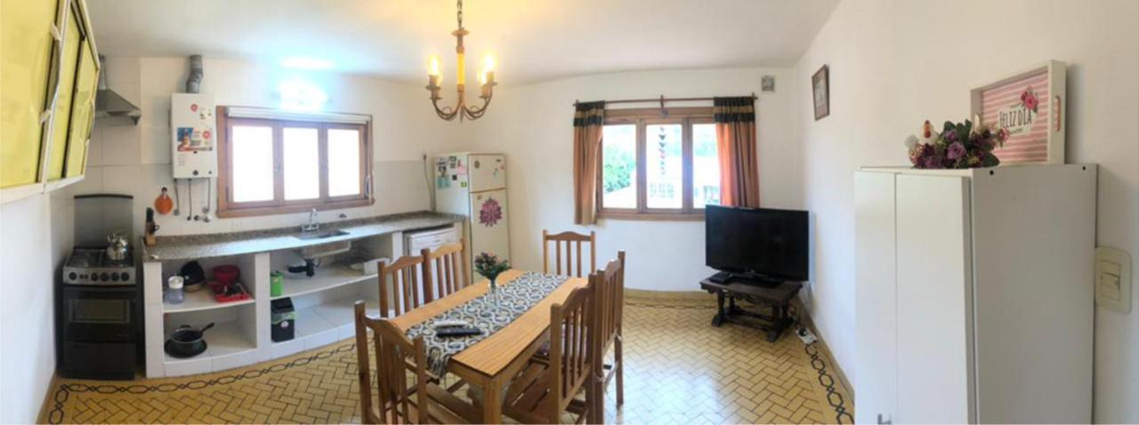 Hospedaje Amilcar Ескуел Екстериор снимка