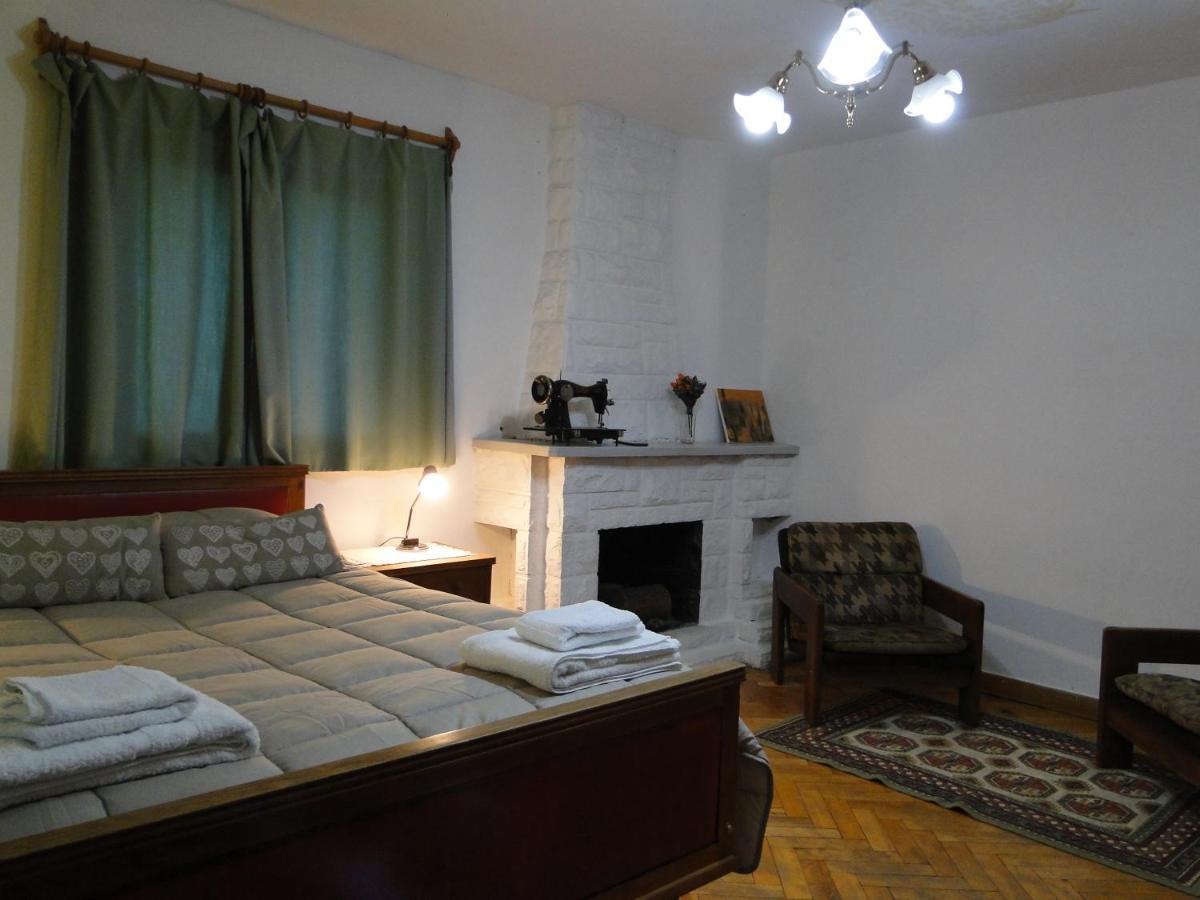 Hospedaje Amilcar Ескуел Екстериор снимка